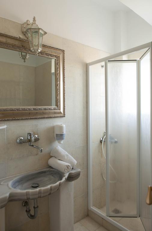 Hotel Begleri Antiparos Room photo